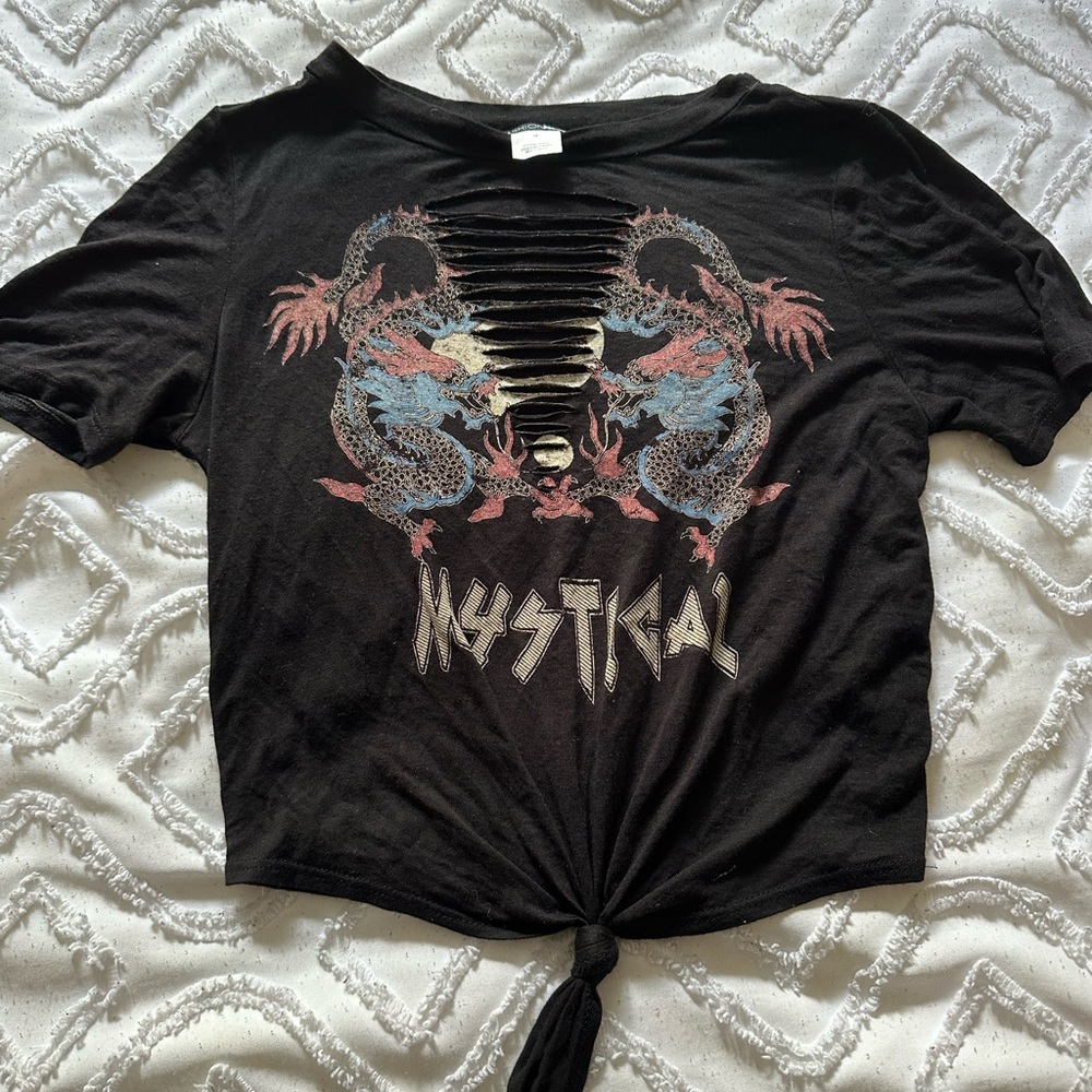 Women’s crop T-shirt
